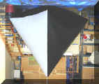 heliumpyramidblack-white.jpg (53446 bytes)